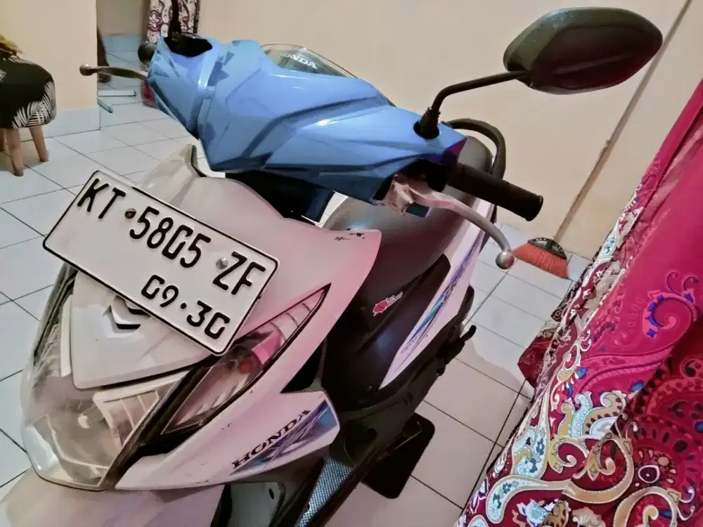 BEAT ESP FI STATER HALUS ORIGINAL ORISINIL EX TANGAN PERTAMA MULUS