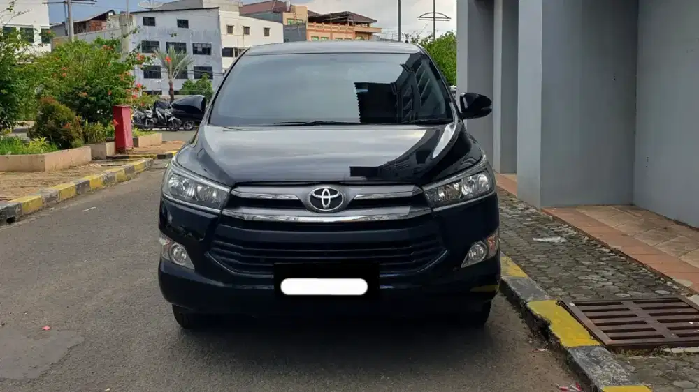 Toyota kijang innova g matic 2018 hitam bensin
