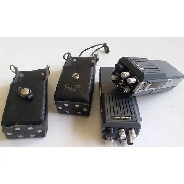 Vintage retro Radio transmitor merek  REPCO SYN 2100 kuno jadul era 70
