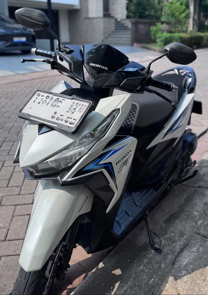 Dijual CEPAT HONDA VARIO 2017  CASH