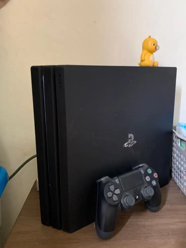 PS 4 Pro 1TB Inter