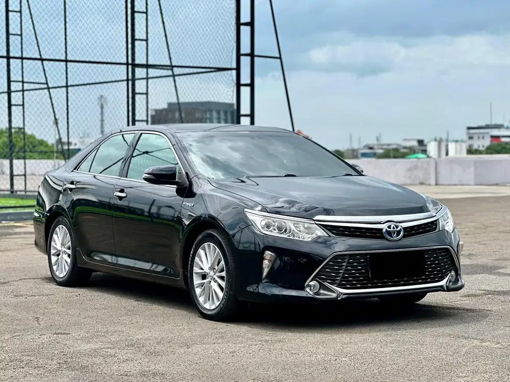 Camry hybrid 2016 good condition