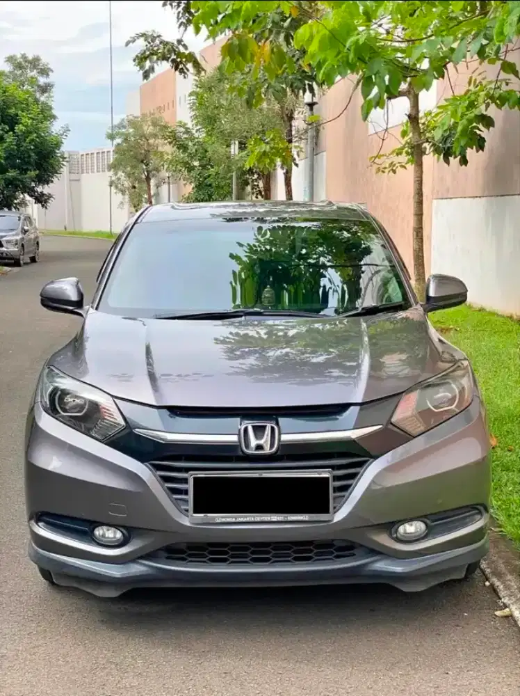 Dijual santai dan sudah tidak dipakai karena sudah ganti mobil listrik