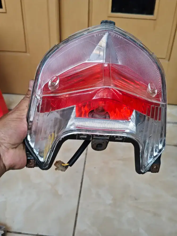 Stop Lamp / Lampu Belakang Yamaha Vixion Old (2012)