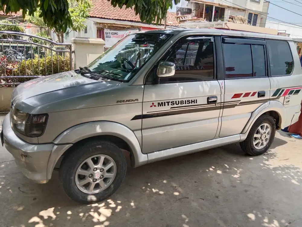 Mitsubishi Kuda 2000 Bensin