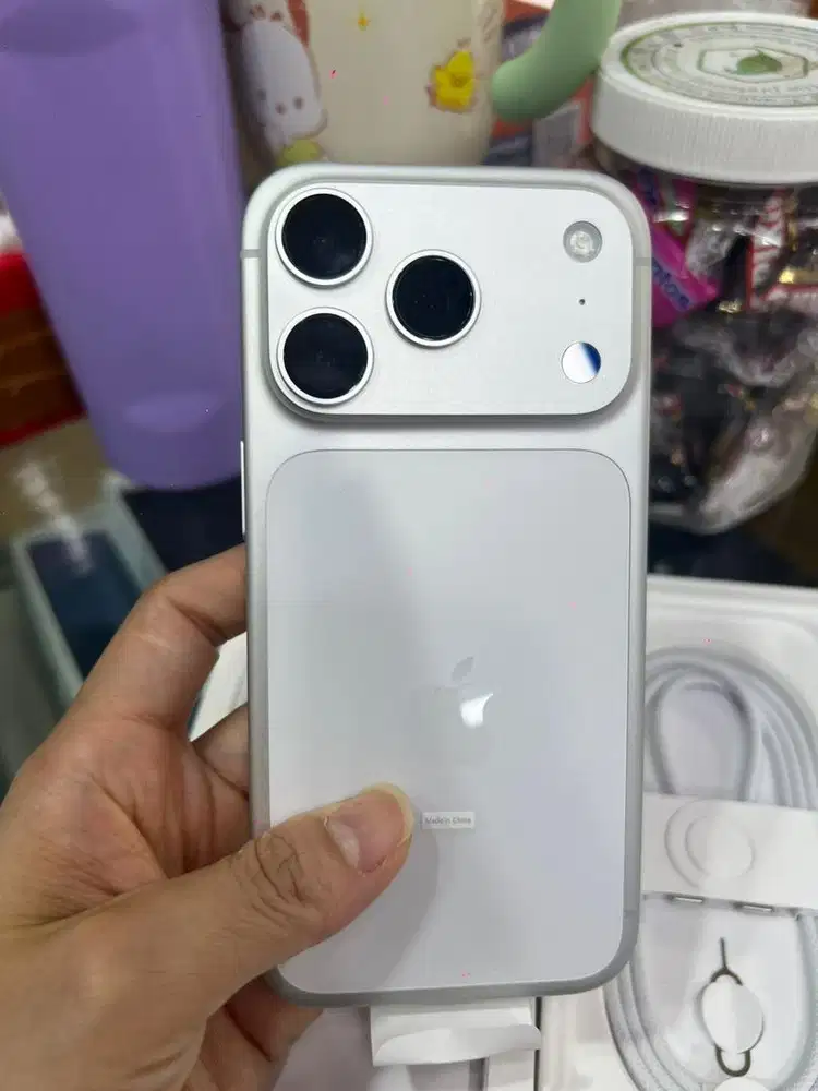 Iphone 17 pro 256 digimap garansi panjang 16 april 2027