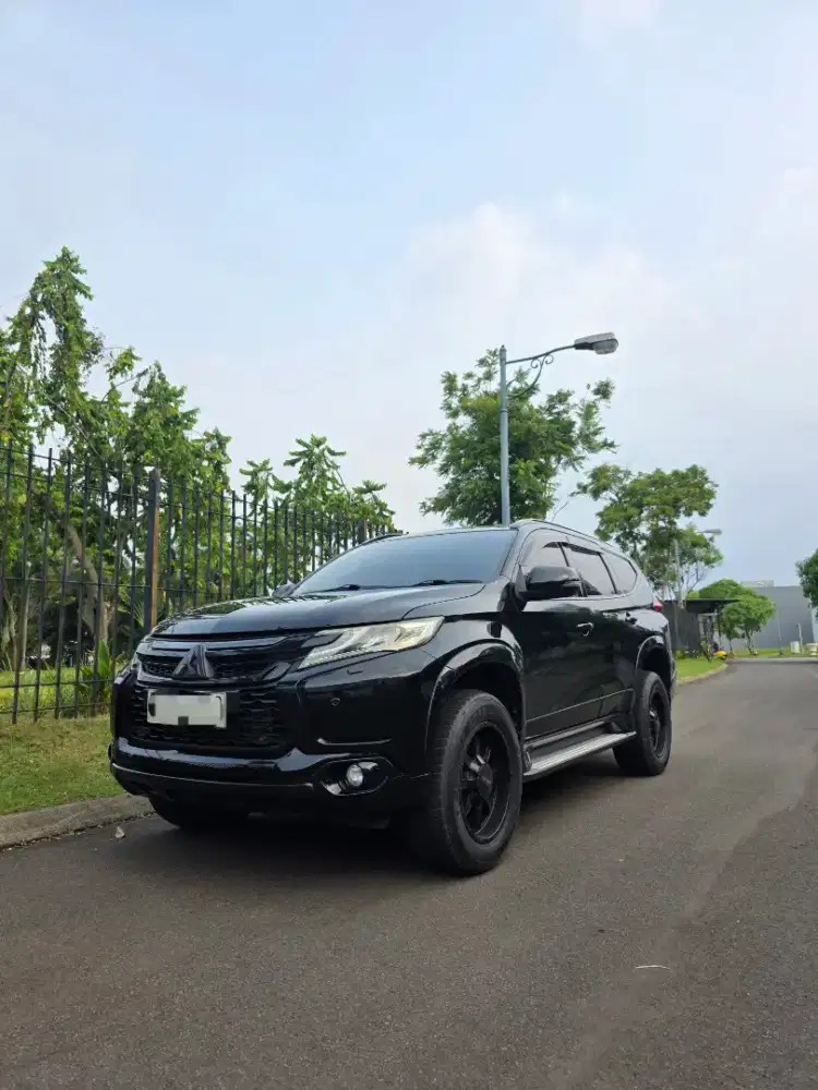 2017 Mitsubishi Pajero Sport Dakar Ultimate 4x2