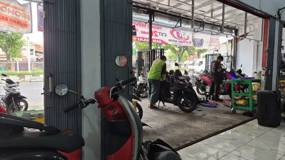 Tukang cat oplos cat amplas & dempul