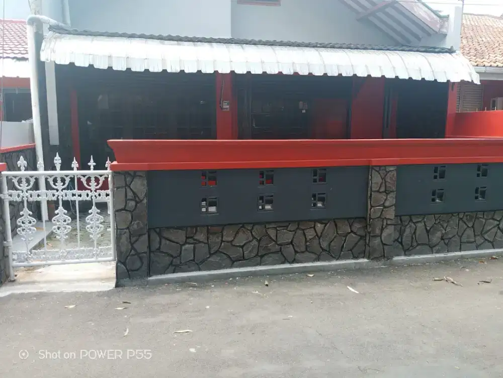 Disewakan Rumah di Ujung Berung