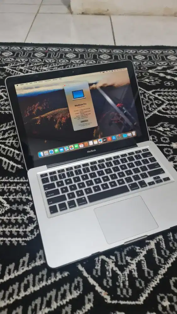 Macbook pro 2012 mid 13inc I5 Ram 8