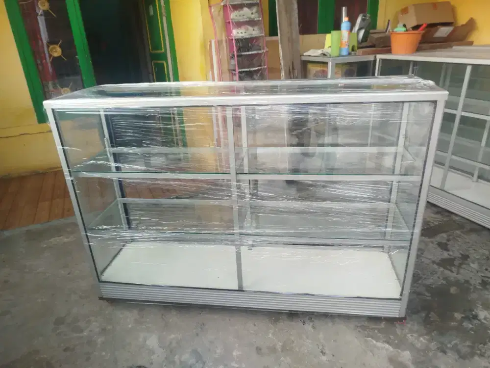 Etalase second Uk.150x40x100 Free ongkir.