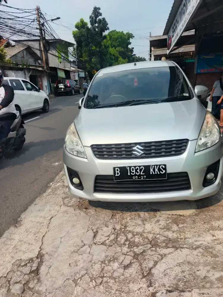SUZUKI ERTIGA GL 2012