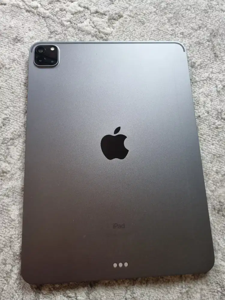 IPAD Pro 11 inch M1 3rd Gen 256 GB Wifi  + Bundling Apple Pencil Gen 2