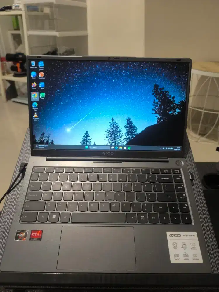 LAPTOP AXIOO HYPE 5 AMD X3 SSD RAM 16 GB