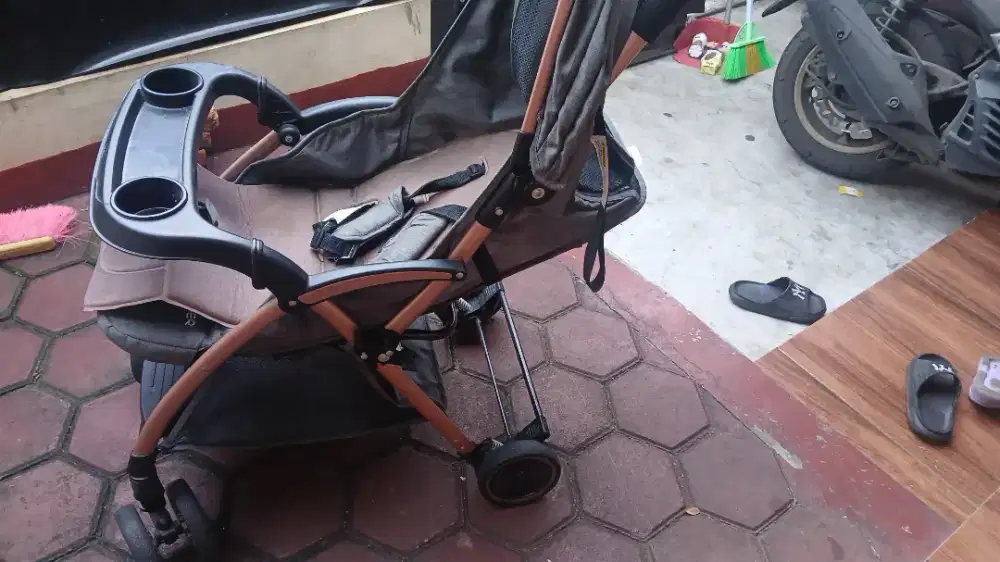 Jual Stroller bekas merk spyder