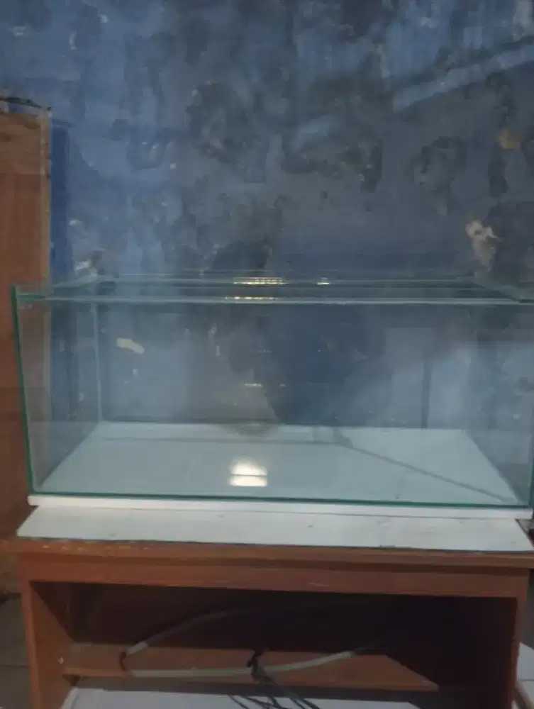 Aquarium ukuran 70x30x30
