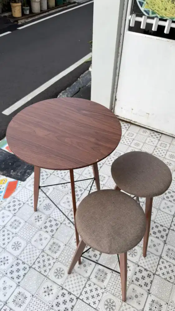 DIJUAL CEPAT MEJA KURSI 3 SET INFORMA