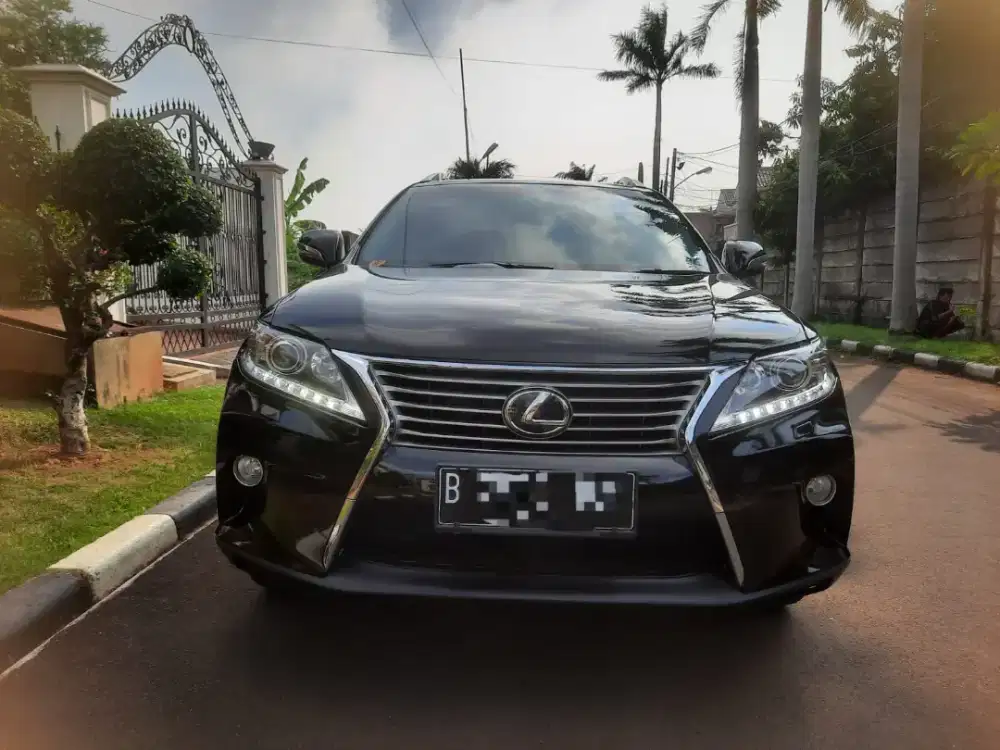 LEXUS RX270 FACELIFT BEST CONDITION