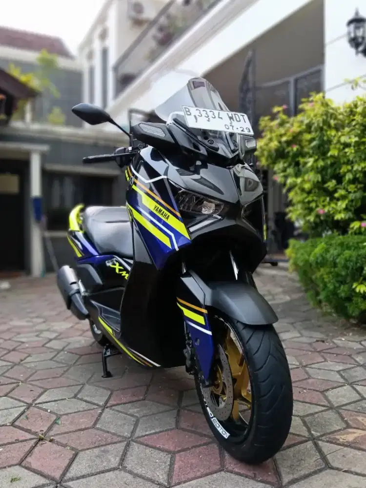 Xmax Connected Limited Edition Cargloss 2024 pajak panjang