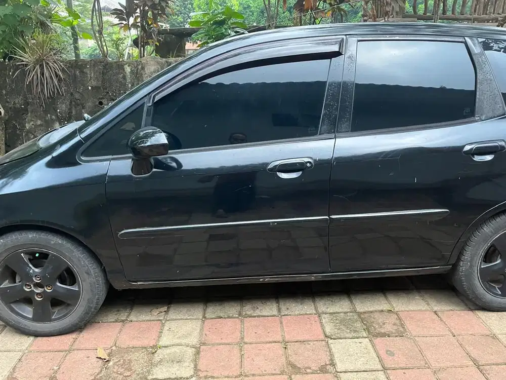 Honda Jazz 2006 Bensin jual CEPAT BU