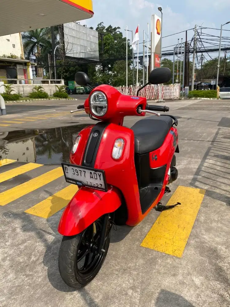 Yamaha Fazzio Red