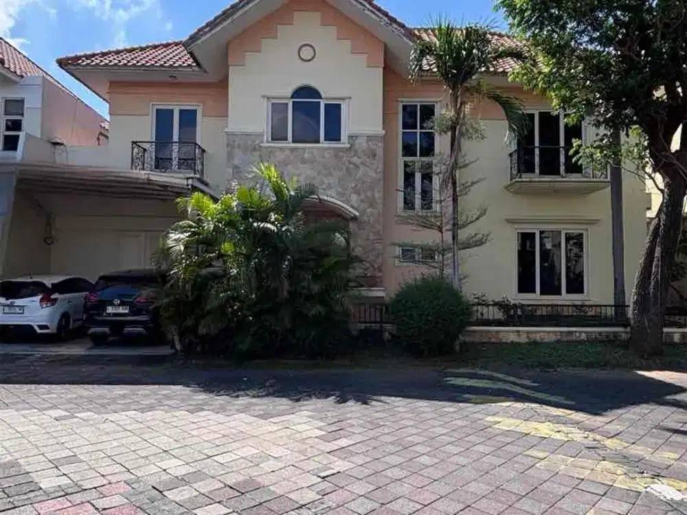 RUMAH REGENCY 21 BAGUS TERAWAT DEKAT DHARMAHUSADA, MANYAR, ARAYA, KERTAJAYA