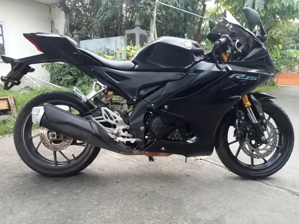 Yamaha R15 v4 2022
