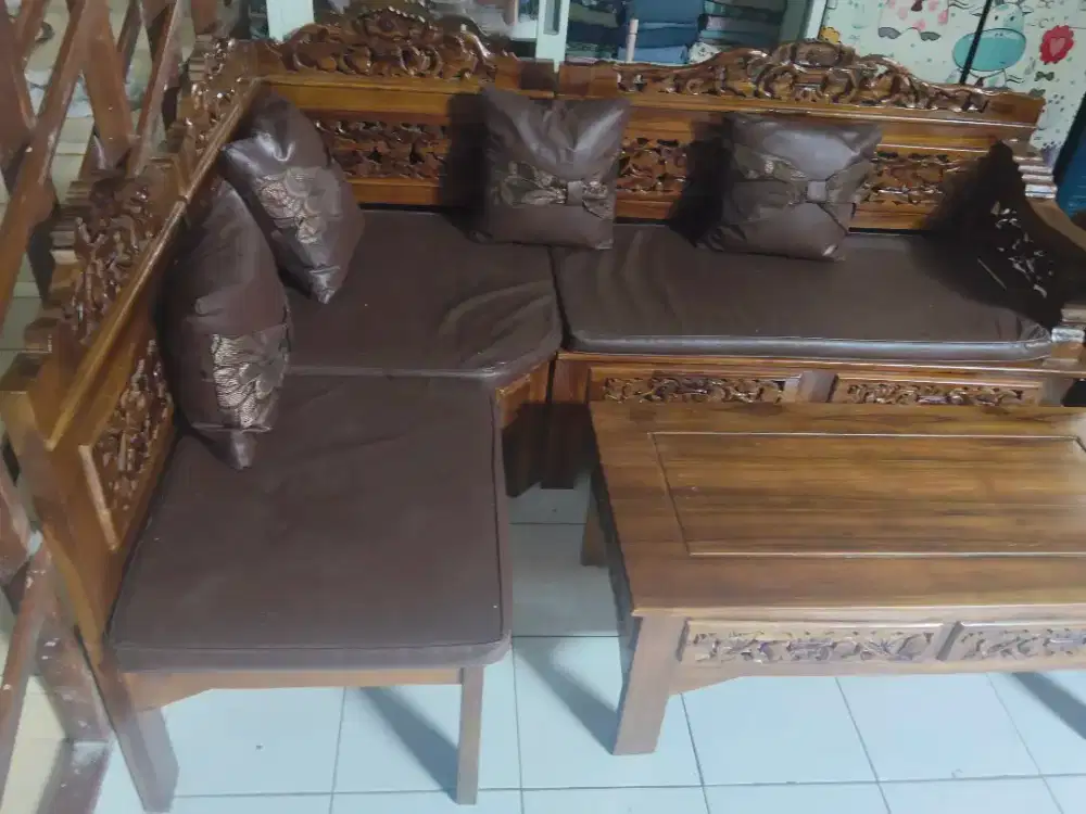 Kursi jati baru 1 bulan beli ...
