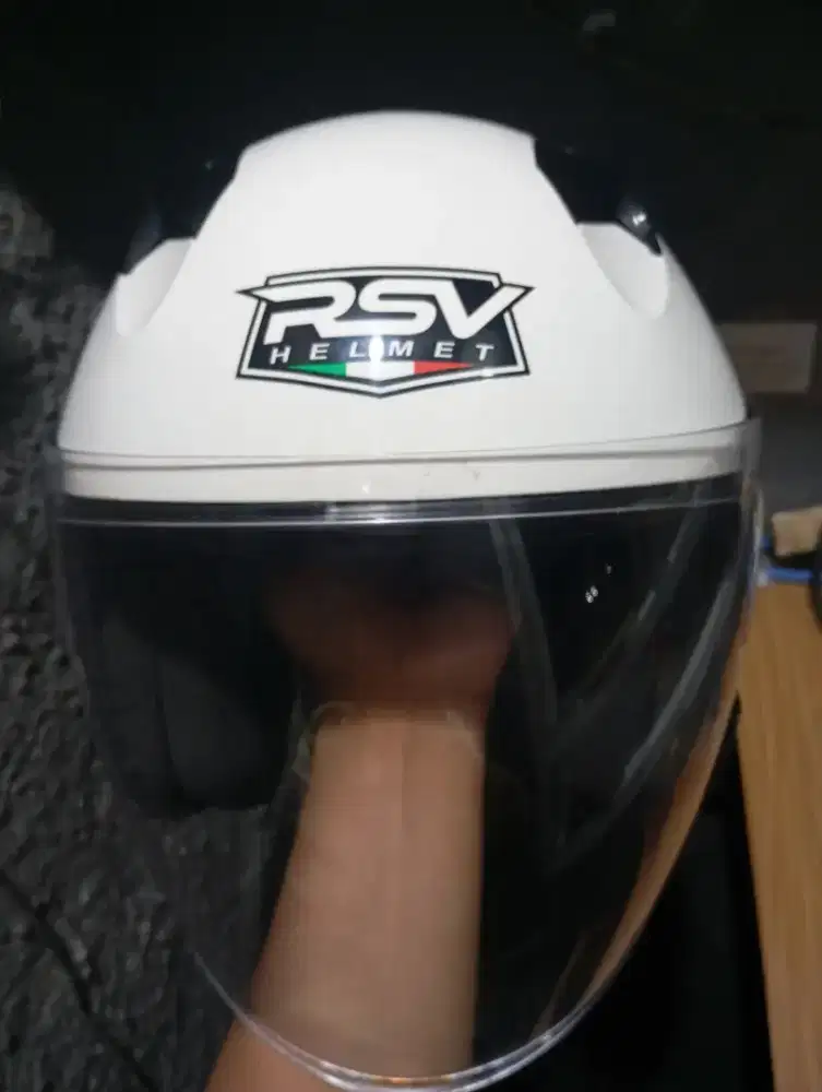 Dijual Helm RSV V300