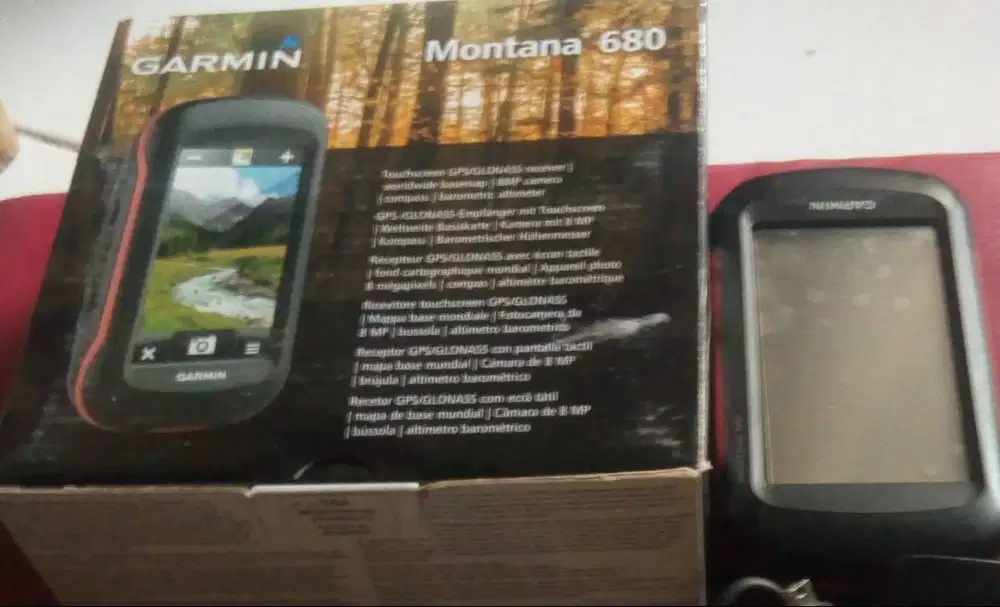 Garmin gps montana 680 normal komplit