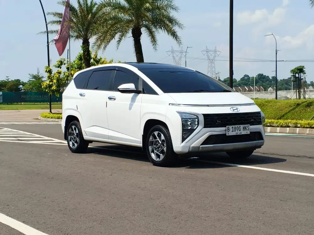 Hyundai Stargazer Prime twotone 1.5 AT 2023
Warna Putih
Km 51Rb