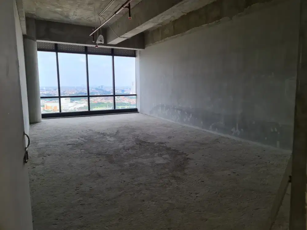disewakan office ciputra world surabaya