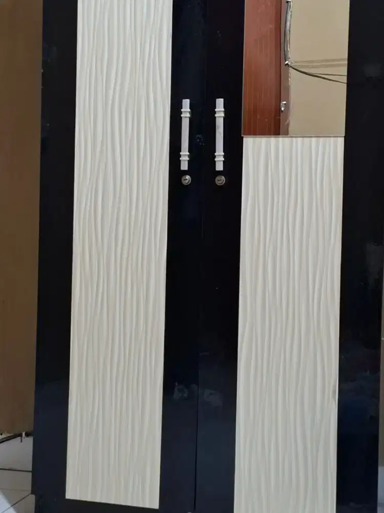 Paket 5 lemari edisi pindahan