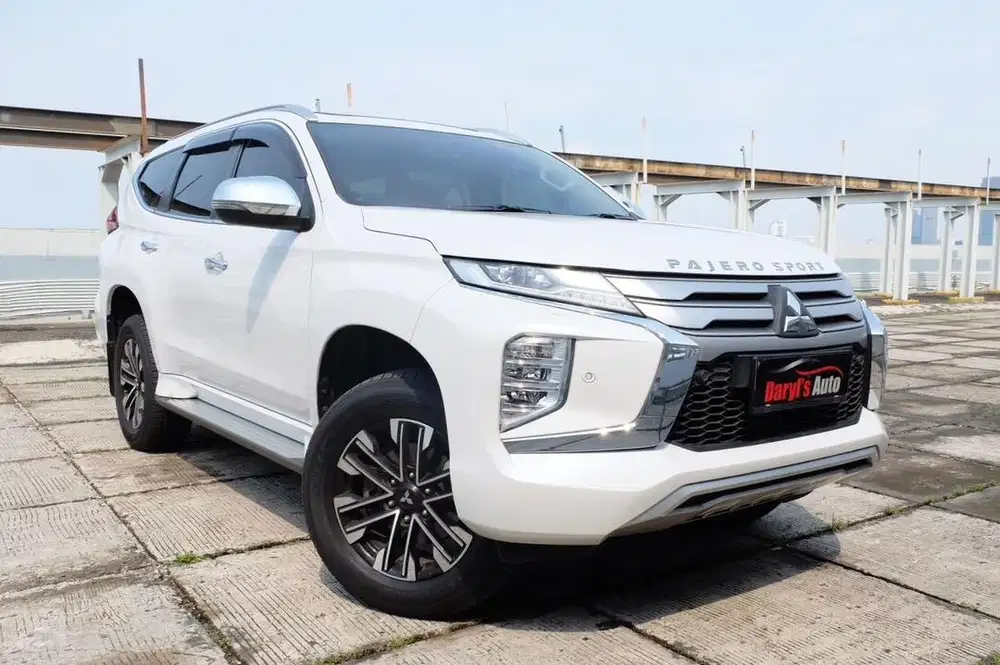2022 MITSUBISHI PAJERO SPORT 2.4 DAKAR 4x2 AT DIESEL SUNROOF