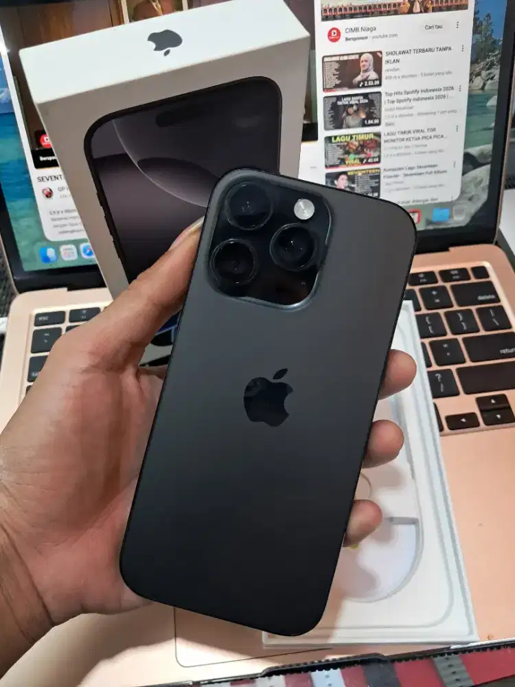 Iphone 16 pro 256gb black second ex ibox