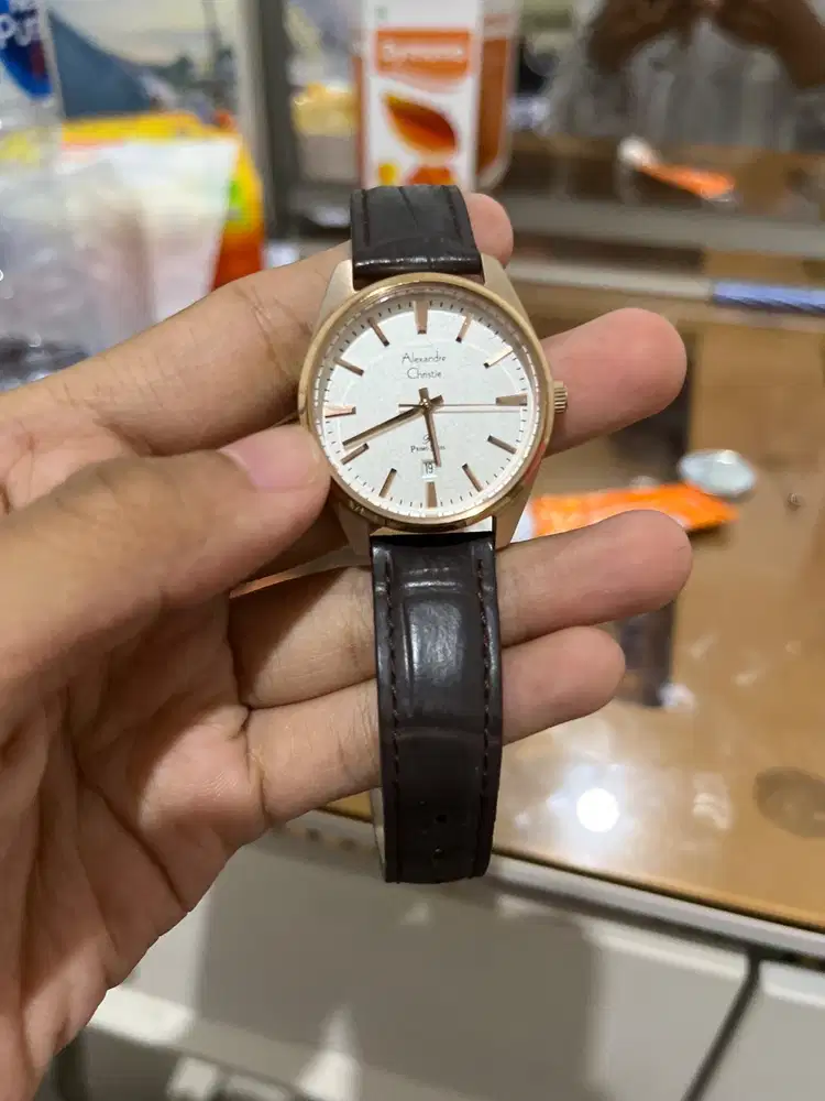 Jam tangan alexandre