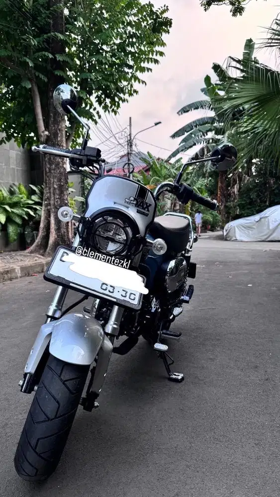 HONDA dax ST125 grey