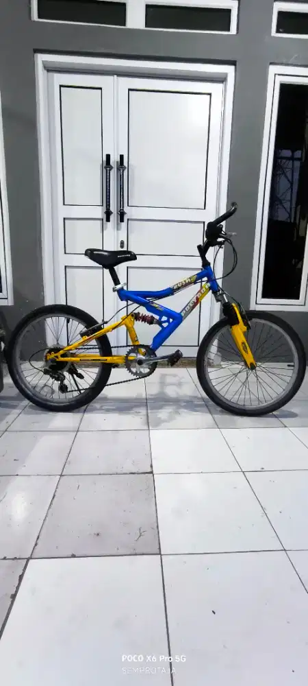 sepeda BMX,MTB Polygon Rush frame 20
