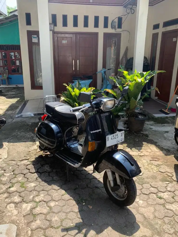 Jual Vespa px 150 tahun 1981