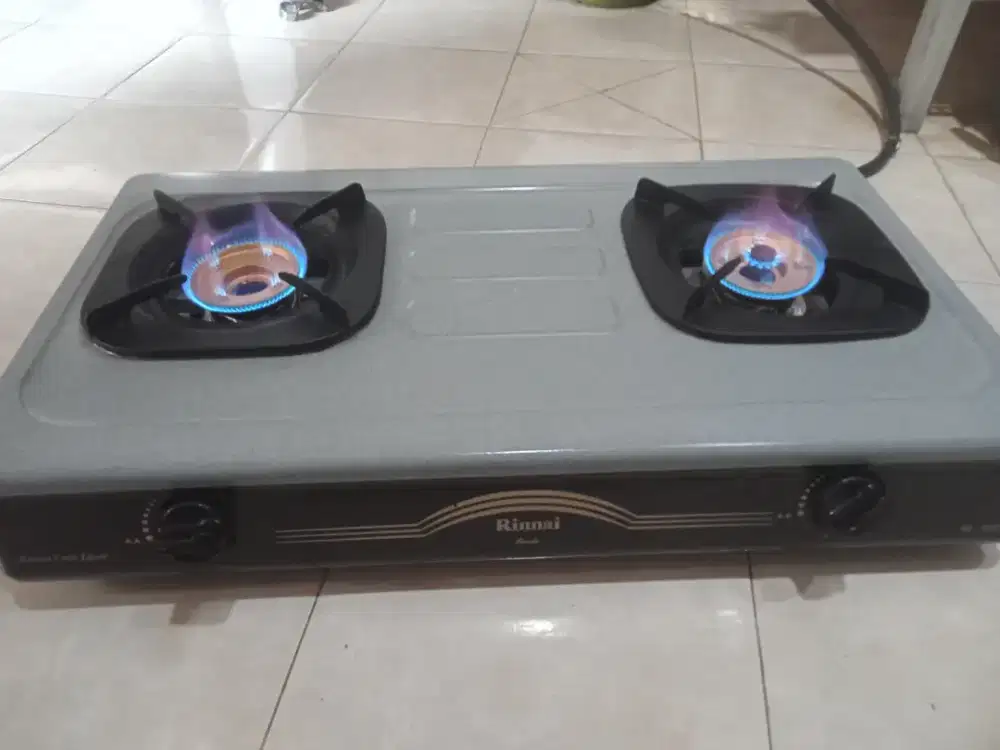 Kompor Rinnai 2 tungku