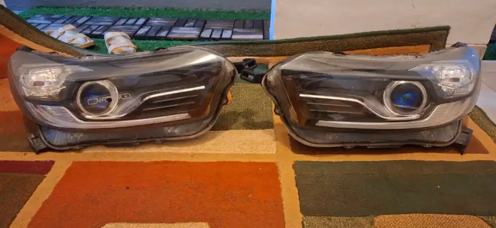 Jual headlamp mobilio