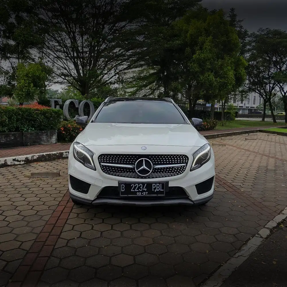 Mercedes-Benz GLA200 2016 Bensin