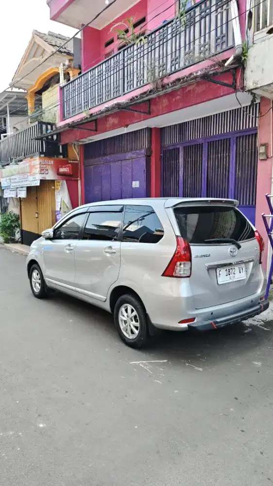 Toyota Avanza 2011 Bensin