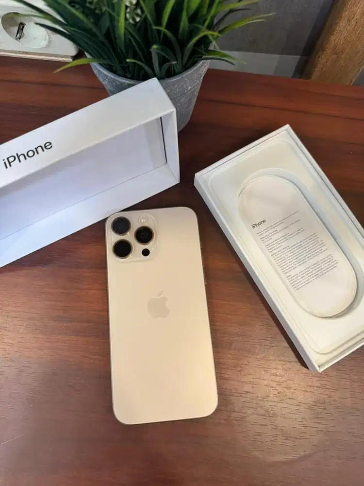 iPhone 16 Pro Max 256GB Desert T Garansi iBox 06/10/26