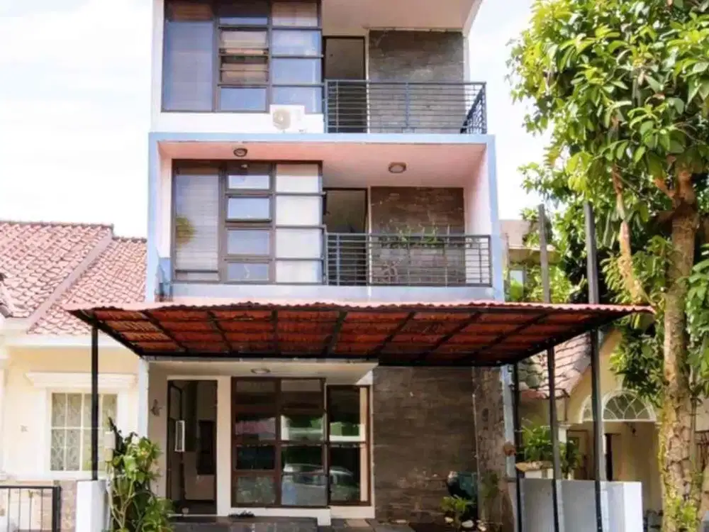 Dijual Rumah 3 Lantai Terawat di Pondok Cabe Siap Huni