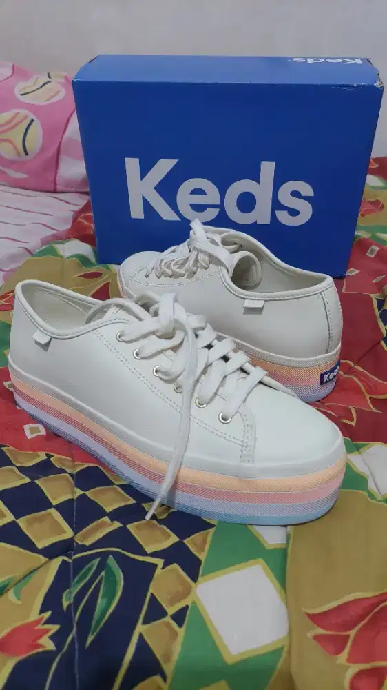 Sepatu Keds ( Women )