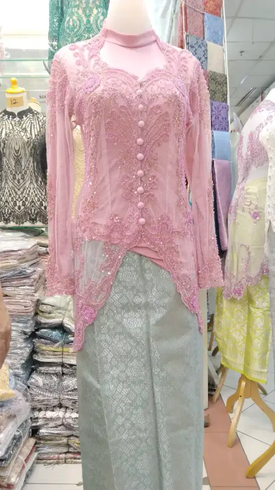 kebaya payet baru
