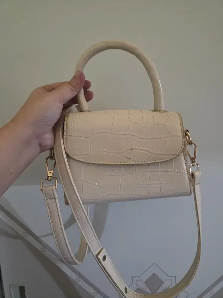 Tas pergi wanita dan anak