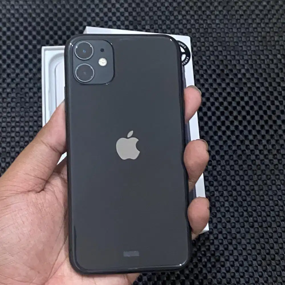 iPhone 11 64GB black iBox