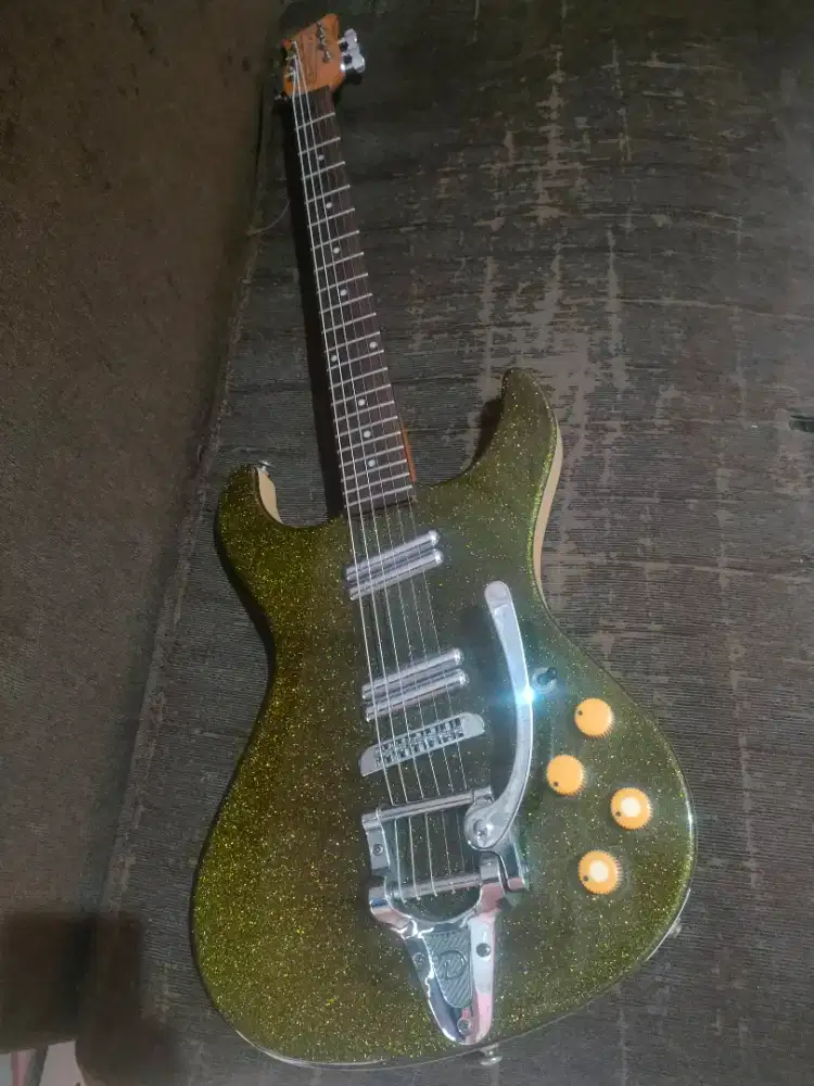 Danelectro hodad with bigsby vintage rare original